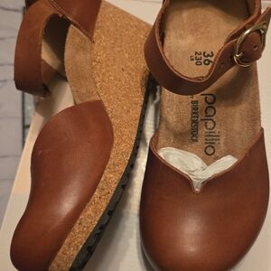 NWT Papillio/Birkenstock Wedges with Buckle, Cognac SIZE 36.